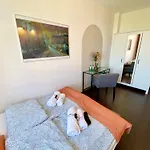 Apartament Old Town Apartment For Groups - River View - Five Bedrooms - Comfy Apartments *