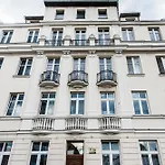 Lts Rent Comfortable River View & Art, Five *