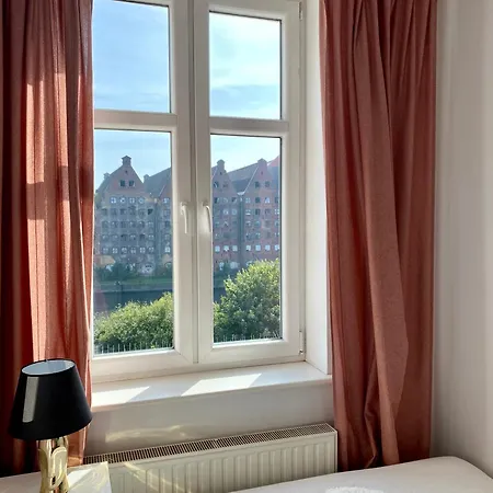 아파트 Lts Rent Comfortable River View & Art, Five