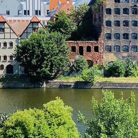 Old Town Apartment River View - Five Bedrooms Appartement *