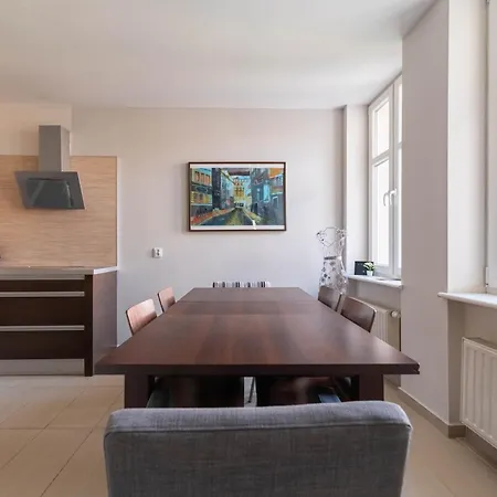 Appartement Old Town Apartment River View - Five Bedrooms *